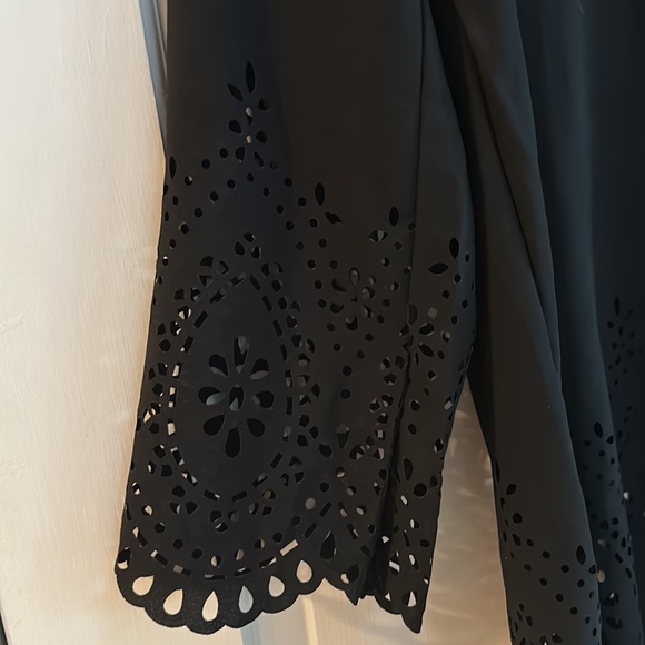 New black dress w/eyelet design trim-smoke free home - Picture 2 of 3